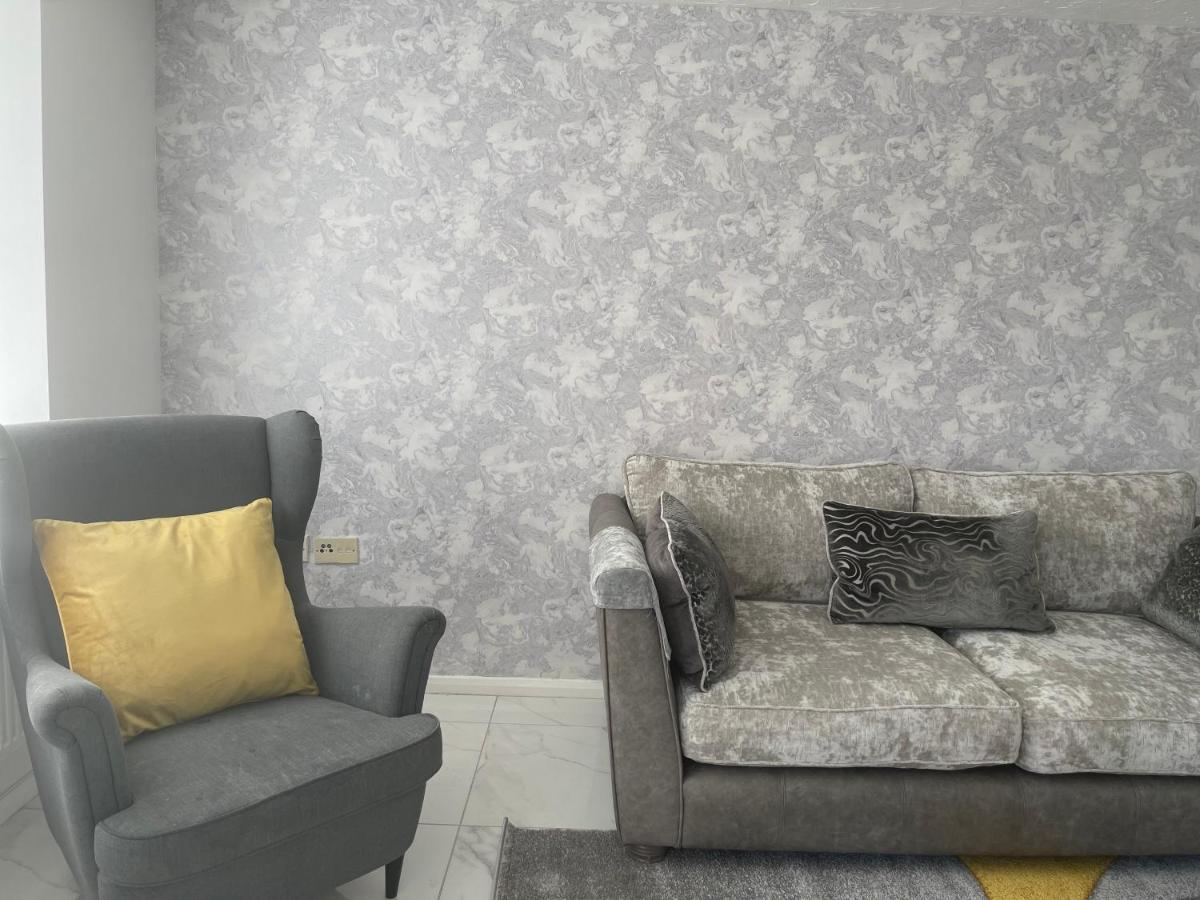Tayberry Close Contractors & Leisure Apartment By Leecroft Stays Дерби Экстерьер фото