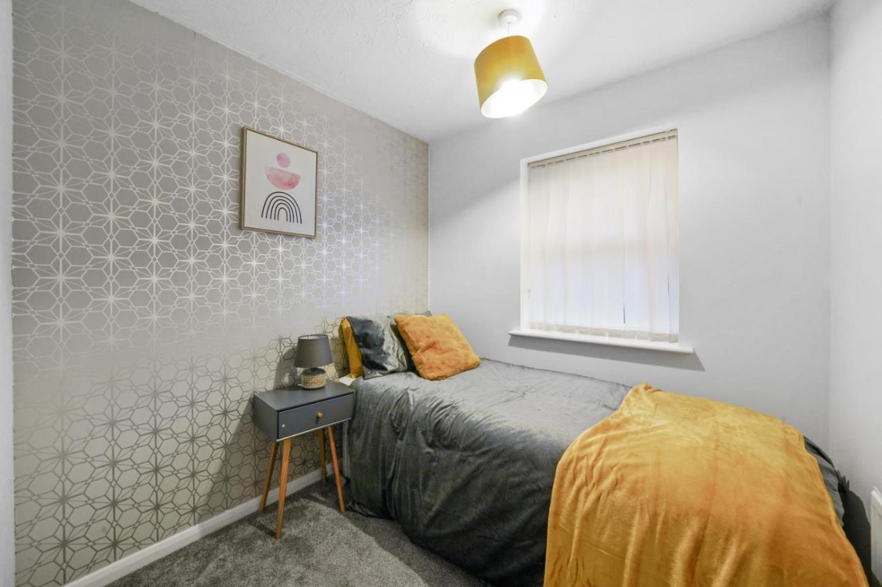 Tayberry Close Contractors & Leisure Apartment By Leecroft Stays Дерби Экстерьер фото